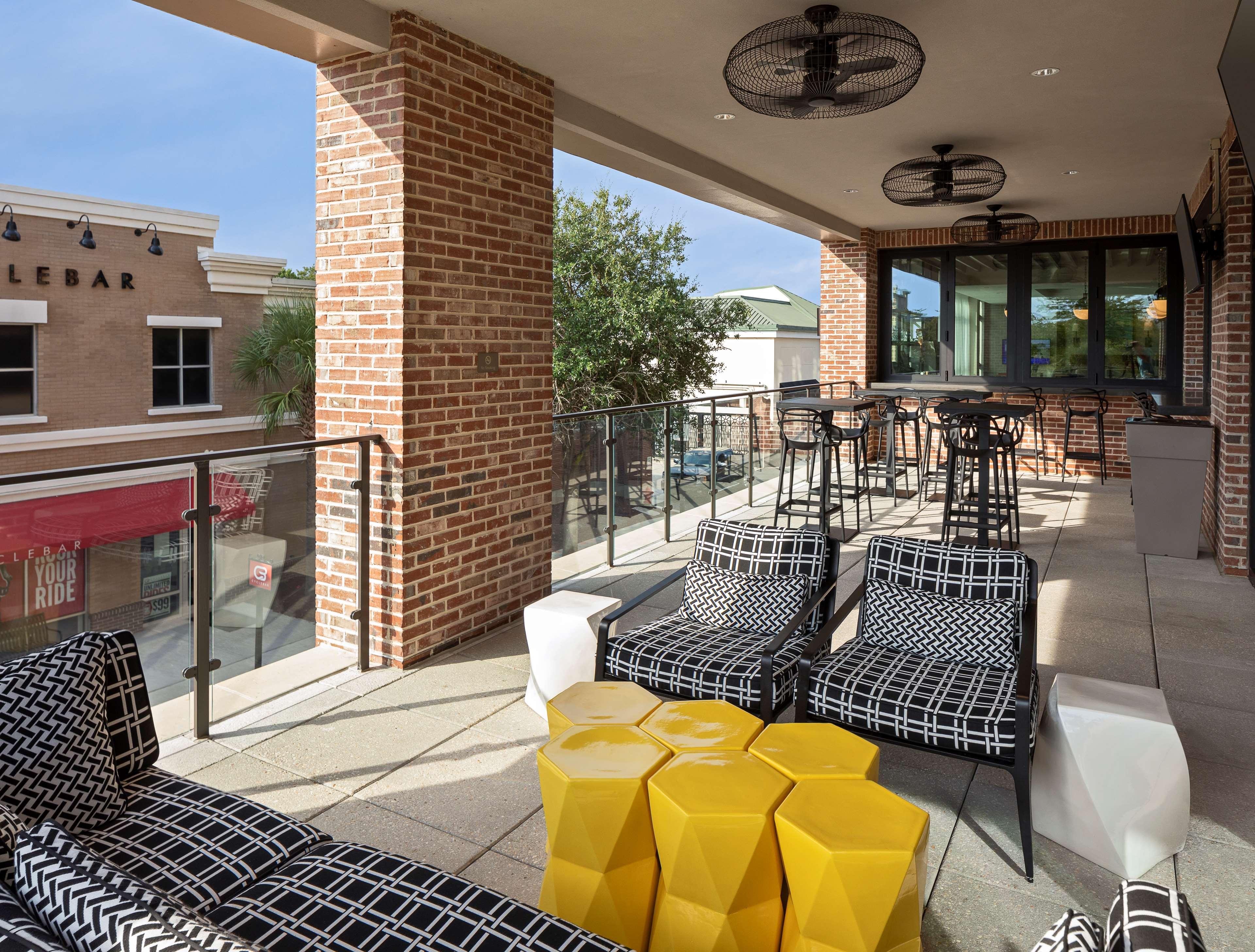 Hyatt Place Mount Pleasant Towne Centre Чарльстон Экстерьер фото